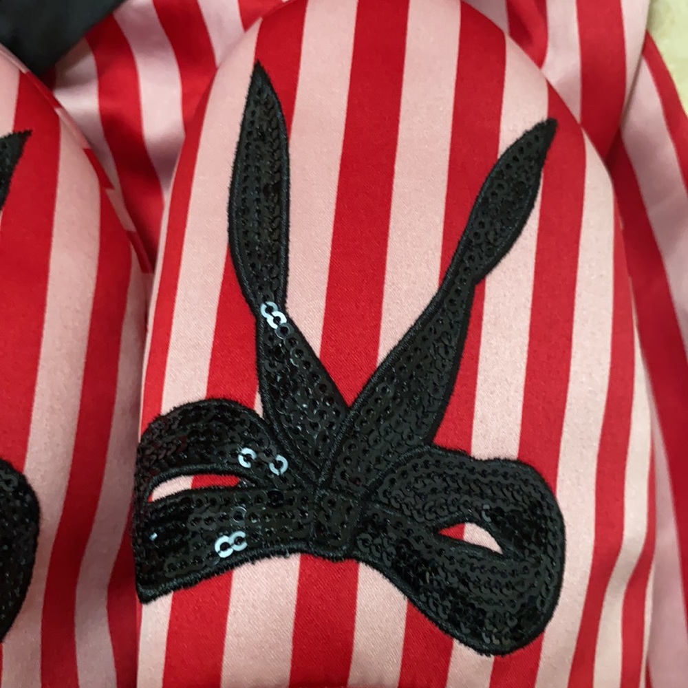 Victoria’s Secret Satin Slippers S - Picture 2 of 4